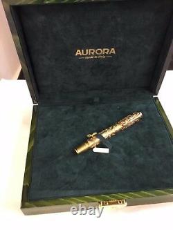 18kt Gold Aurora Benvenuto Cellini 18ktgold Limited Edition Fountain Pen 86/199