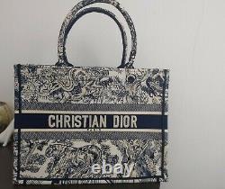CHRISTIAN DIOR BOOK TOTE LIMITED EDITION, EMBROIDERED COTTON Bag, NEW