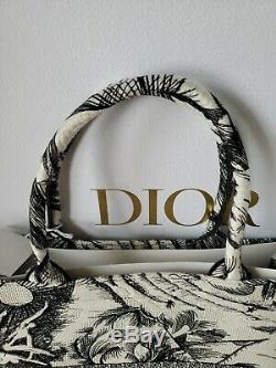 Dior BOOK TOTE BLACK & WHITE LIMITED EDITION. LARGE SIZE 16X13X7. NEW W RECEIPT