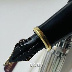 FERRARI da VARESE Romea Coral Limited edition Fountain Pen. 18ct M Nib