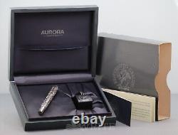 Fountain Pen Aurora Limited Edition Benvenuto Cellini 1645/1919 Nib F