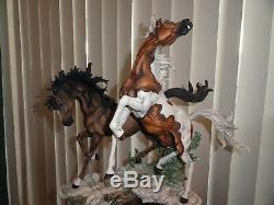 GIUSEPPE ARMANI STALLIONS Limited Edition Figurine Horse Statue # 0572S