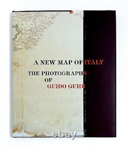 Gerry Badger / A NEW MAP OF ITALY The Photographs of Guido Guidi 1st ed 2011