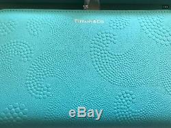 Limited Edition TIFFANY'S WAVE Pond Leather continental Wallet in Tiffany Blue