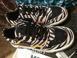 MCM Mens Black Zebra Lowtop Athletic Sneaker Shoe MEXASMM36BK042 42EU/9-9.5 US
