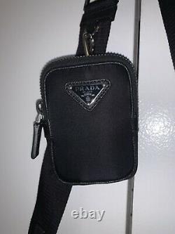 PRADA Mens Re-edition Model Black Nylon Pouch Messenger Cross Body Bag