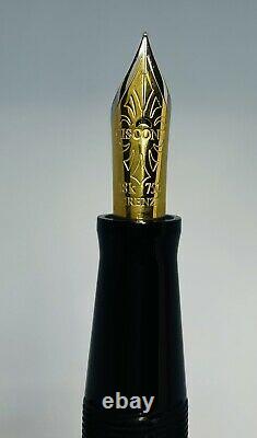 Visconti Limited Edition Taj Mahal Silver Filigree Fountain Pen 18K Fine Nib