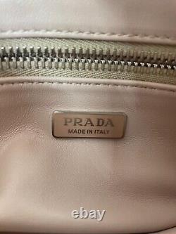 $2950 Nouveau sac à bandoulière en cuir Nappa Prada Moon Re-edition 2002 Mini Pochette Authentique