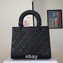 7 500 $ Lady Dior Noir Cuir Noir Piste Limitée Sac Moyen