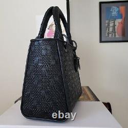 7 500 $ Lady Dior Noir Cuir Noir Piste Limitée Sac Moyen