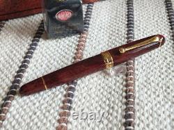 Aurora 88 Édition Limitée 680 Stylo Plume en Laque Marron Cigaro avec Plume en Or 18K