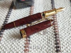 Aurora 88 Édition Limitée 680 Stylo Plume en Laque Marron Cigaro avec Plume en Or 18K