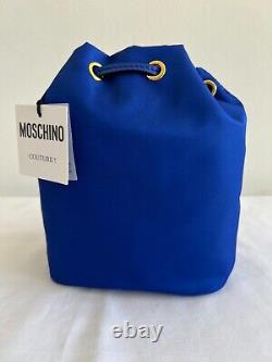 Aw20 Moschino Couture Jeremy Scott Sac De Seau Bleu Avec Ours En Peluche Sur Le Gâteau