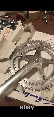 Campagnolo C-record Nos Crankset. Ce Sont Des Versions Gravées Rares Des Années 80