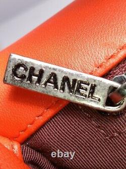 Chanel Boy Sac New Medium Chevron Lambskin Cuir Orange