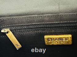 Chanel Chevron Flap Clutch / Wristlet En Peau D'agneau Noir, Neuf, Au Détail 4 000 $