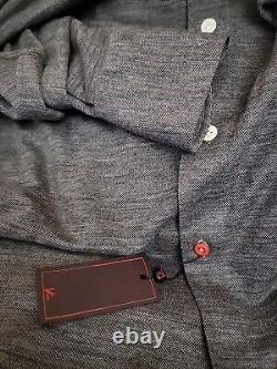 Chemise de laine grise chinée 100% Isaia pour hommes à 1195$, taille US L/52EU. Fabriquée en Italie.