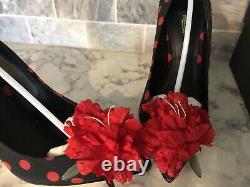 Dolce & Gabbana Bellucci Silk Red & Black Polka Dot Pumps W Flower Sz 36.5 Nouveau