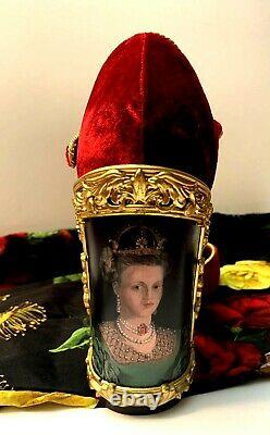 Dolce & Gabbana Rouge Velvet Cristal Portrait Royal Talon Mary Jane Pompes Eu40/us10