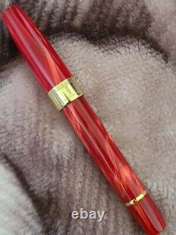 Édition limitée Montegrappa Extra 1930 en celluloïd rouge, plume en or 18 carats M, stylo-plume