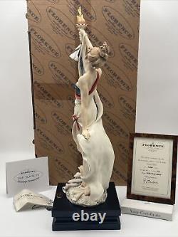 Figurine de la Liberté de Lady Liberty de Giuseppe Armani Capodimonte La Société LE #339/5000 NIB