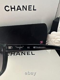 Lunettes de soleil papillon Chanel édition limitée 2023