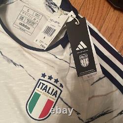 Maillot extérieur Adidas Italie 2023 Taille S Nouvelle version authentique des joueurs HS9894