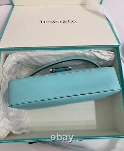 Nouvelle édition limitée exclusive du sac Tiffany Baguette en argent 925 de FENDI