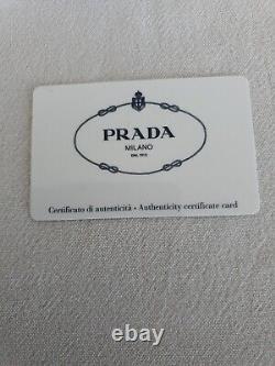 Sac à bandoulière/main en nylon noir édition limitée de Prada avec ornements perlés