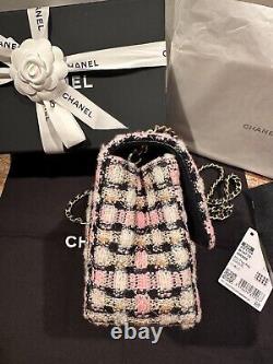 Sac à rabat Chanel Tweed Min Pearl Crush Ecru Rose Noir Blanc 23K GHW Barbie