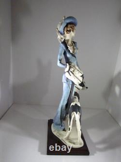 Sculpture Giuseppe Armani 195-C DAME AVEC CHIEN ÉDITION LIMITÉE