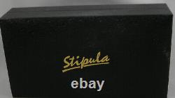 Stylo-plume édition limitée Stipula Novecento Aqua Paradise avec plume en or 14kt coupe biseautée.