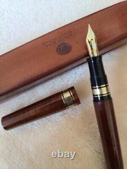 Stylo plume en bruyère édition limitée Omas Cristoforo Colombo II avec plume en or 18 carats