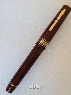 Stylo plume en bruyère édition limitée Omas Cristoforo Colombo II avec plume en or 18 carats