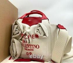 T.n.-o. Valentino Garavani Atelier 09 Rose Applique Edition Natural Canvas Tote Bag